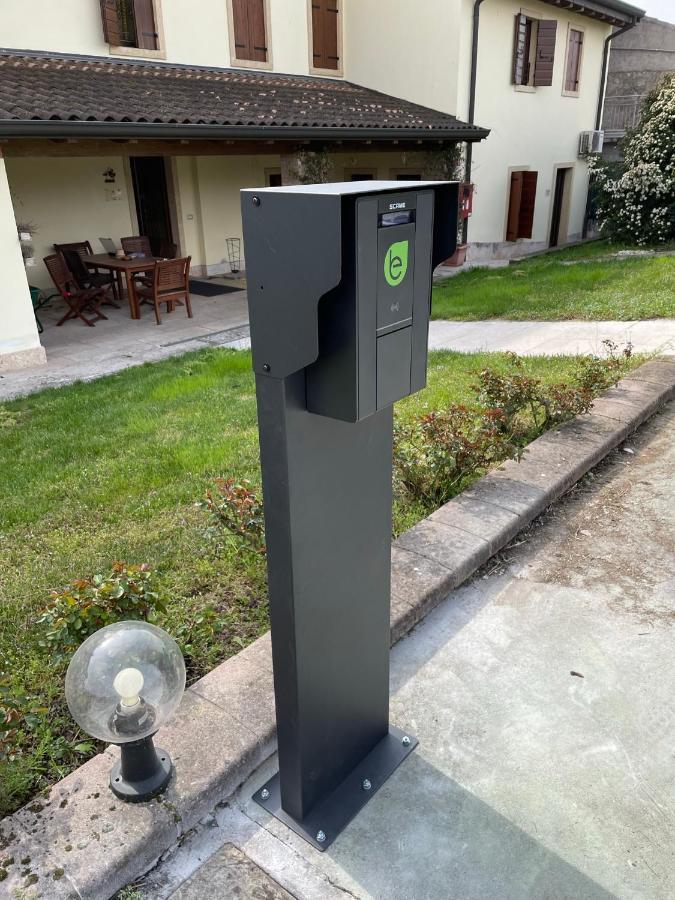 Agriturismo Al Tralcio Valeggio sul Mincio Zewnętrze zdjęcie