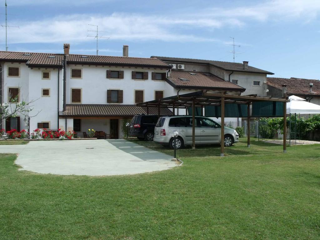 Agriturismo Al Tralcio Valeggio sul Mincio Zewnętrze zdjęcie