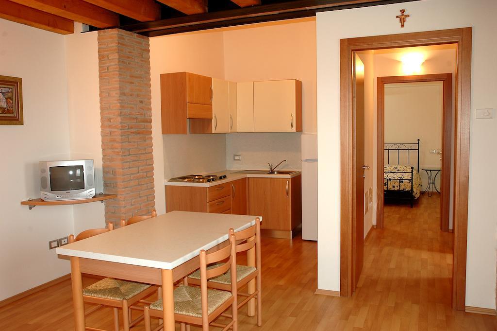 Agriturismo Al Tralcio Valeggio sul Mincio Pokój zdjęcie