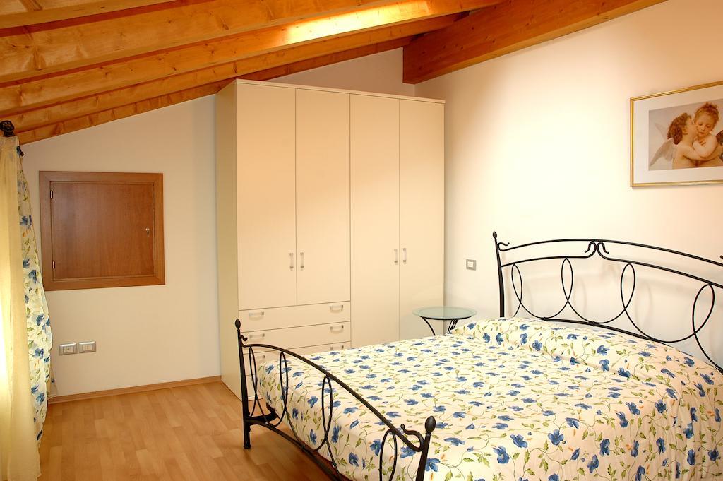 Agriturismo Al Tralcio Valeggio sul Mincio Pokój zdjęcie